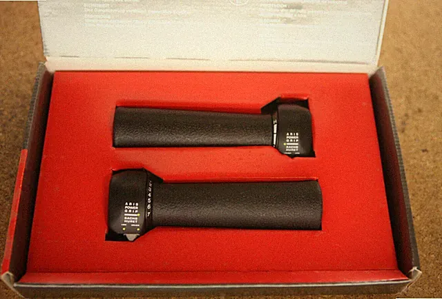 Oldschool NOS NEW NIS Sachs Huret Power Grip 3 x 7 sp. shifters set Mountainbike