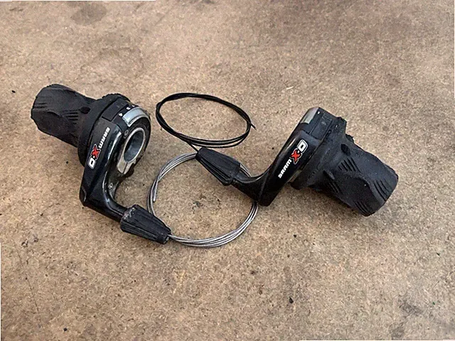 SRAM X-0 3 x 9 Black Mountain Bike Gripshift Shifters Set - Grip Shift MTB
